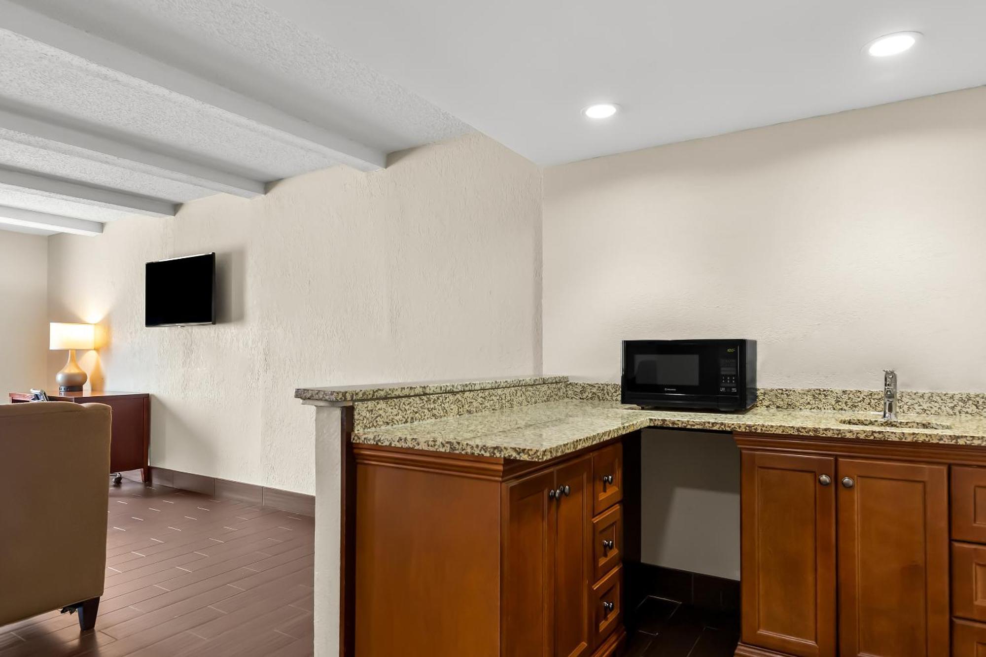 Comfort Inn St Louis - Westport Event Center Maryland Heights Bagian luar foto